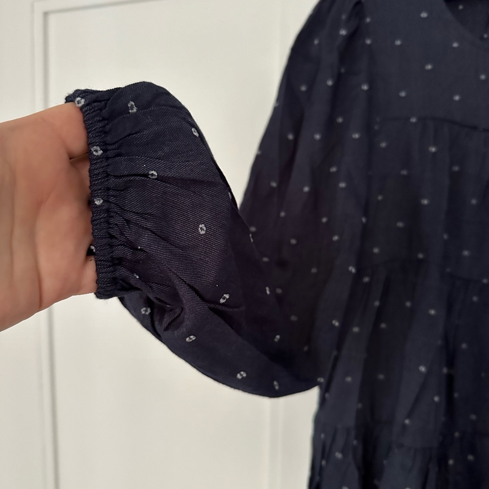 NWT - Blu Pepper - Tiered Clip Dot Top - Size L - Navy - Picture 2 of 14